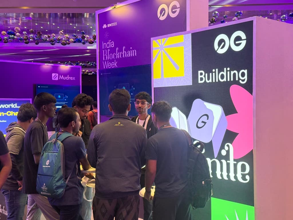 Booth Crowd - India Blockchain Week