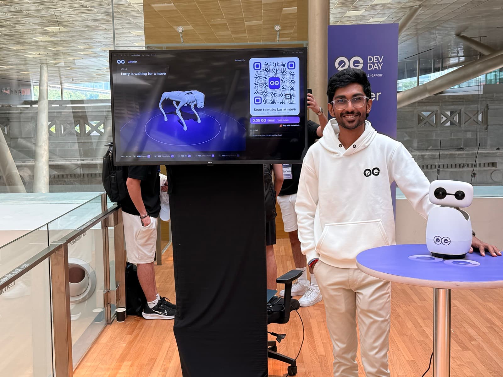 Robots Powered by 0G at 0G DevDay Singapore